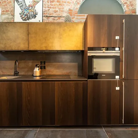 Elegant And Spacious Loft Downtown In The Fashion District Milán